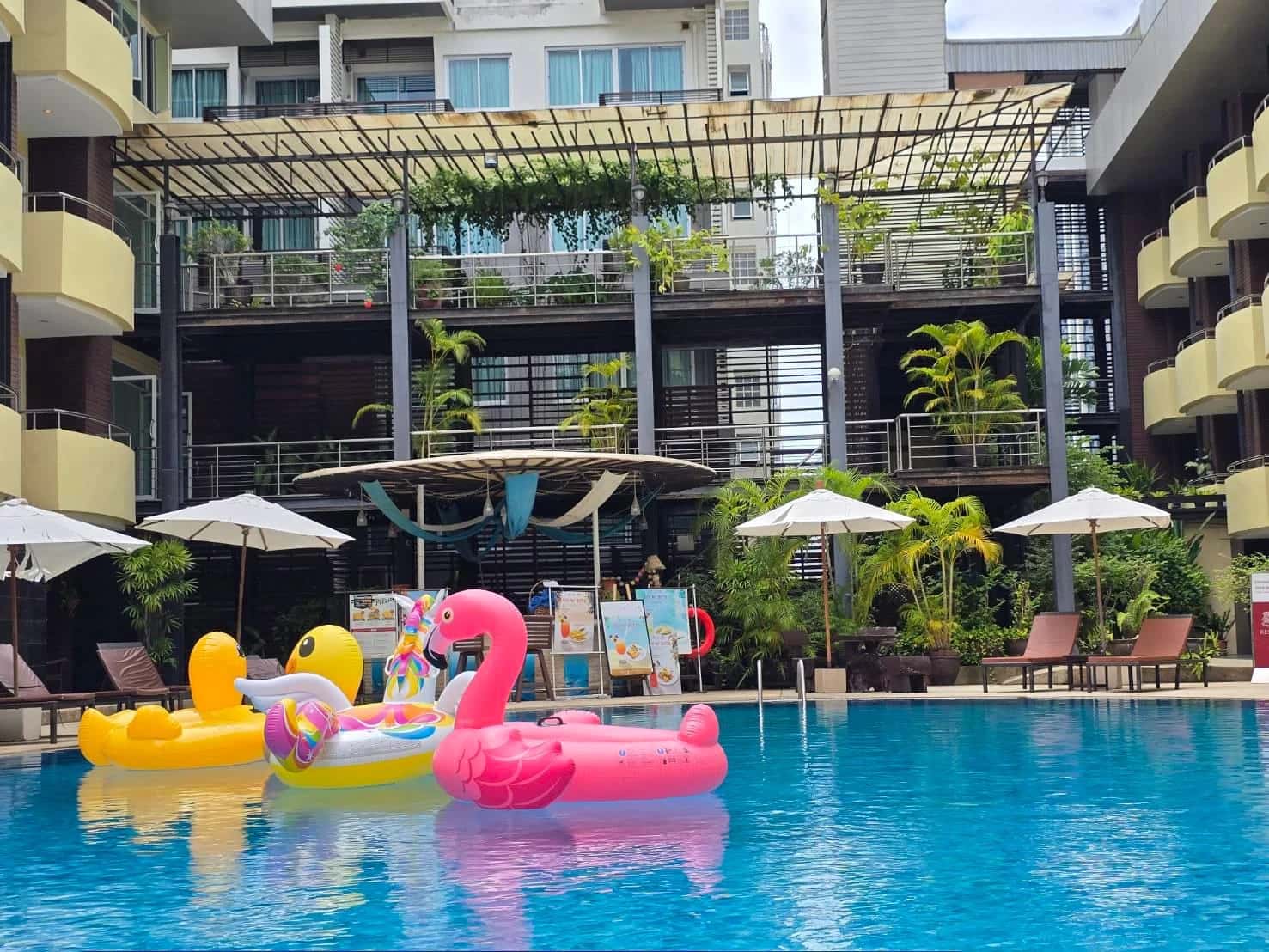 Baron Beach Hotel